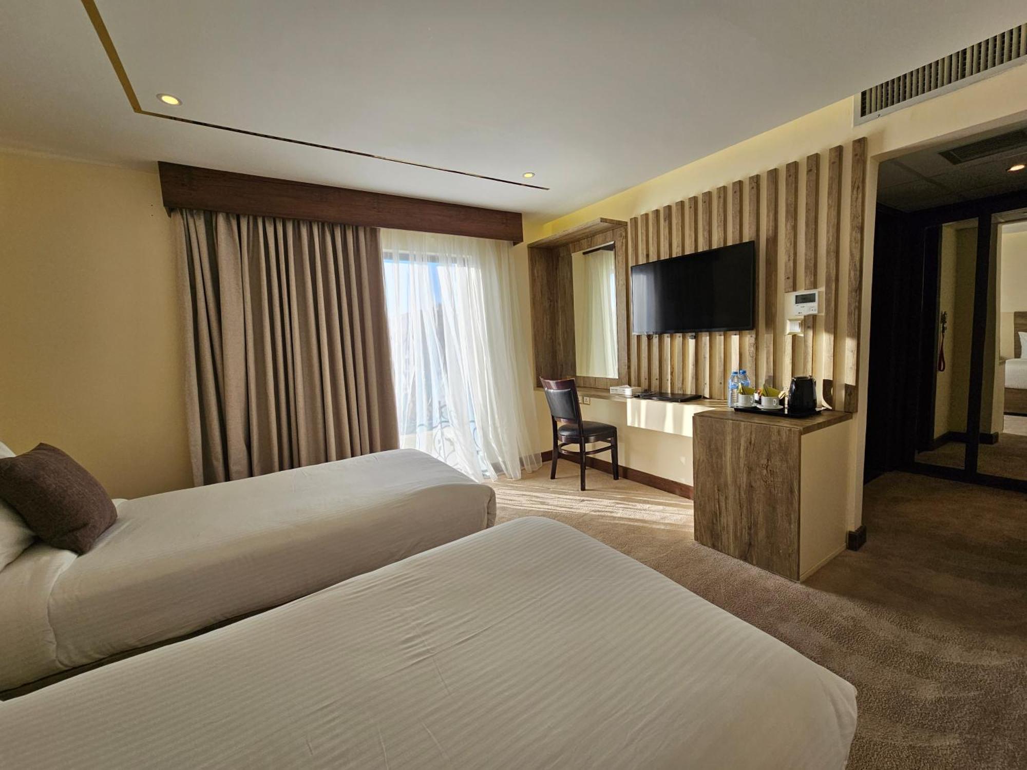 Edom Hotel Vádi Músza Kültér fotó